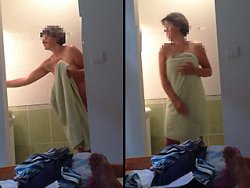 française, voyeur - Il filme en cachette sa femme sortant de la douche